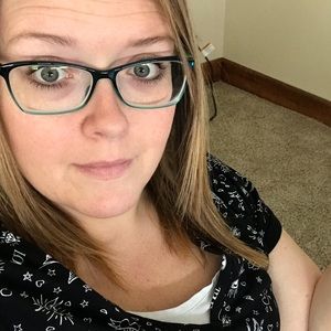 Meet your Posher, Nikki